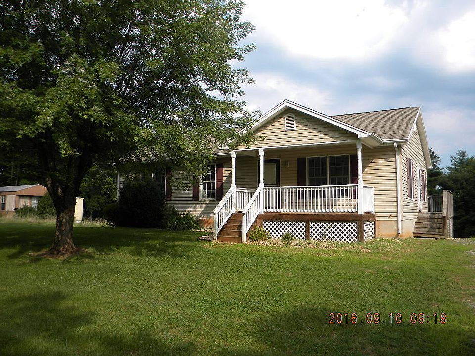 1st image of 775 Hatchet Creek Ln