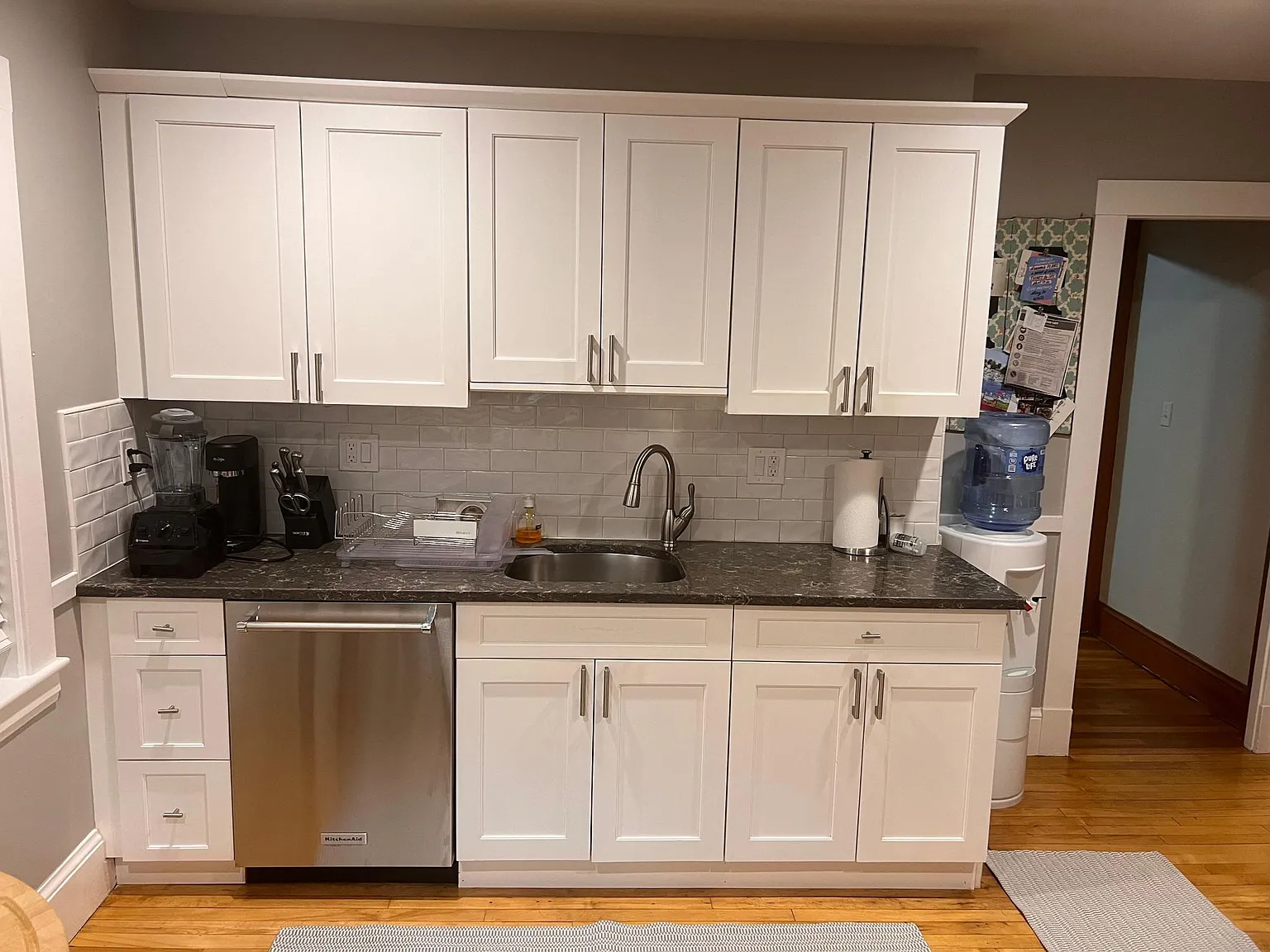 449 Pleasant St — Photo 3