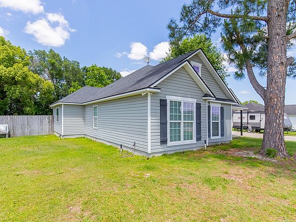 4th image of 86 N Moody Dr