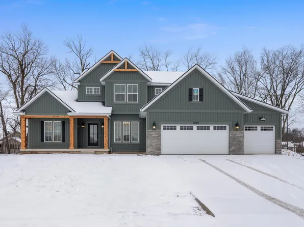 1982 Creekside Dr SW, Byron Center, MI 49315