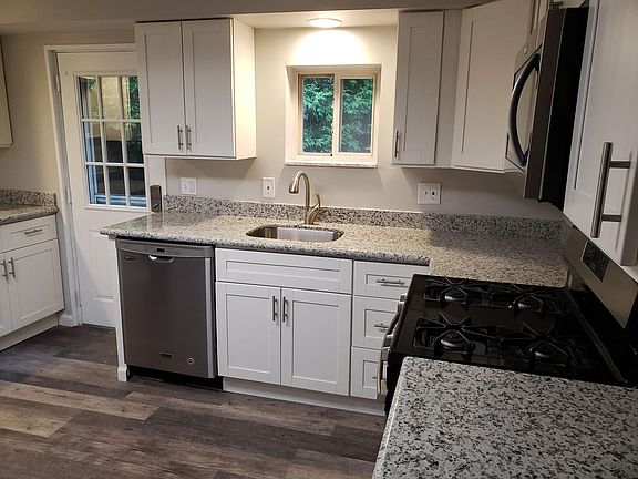 New Stainless Appliances