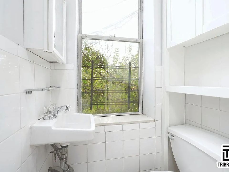 1st image of 102 Baltic St #4N