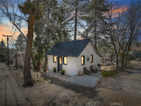 33096 Keller Dr, Running Springs, CA 92382