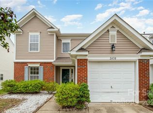 2430 Mason Mill Pl, Charlotte, NC 28273
