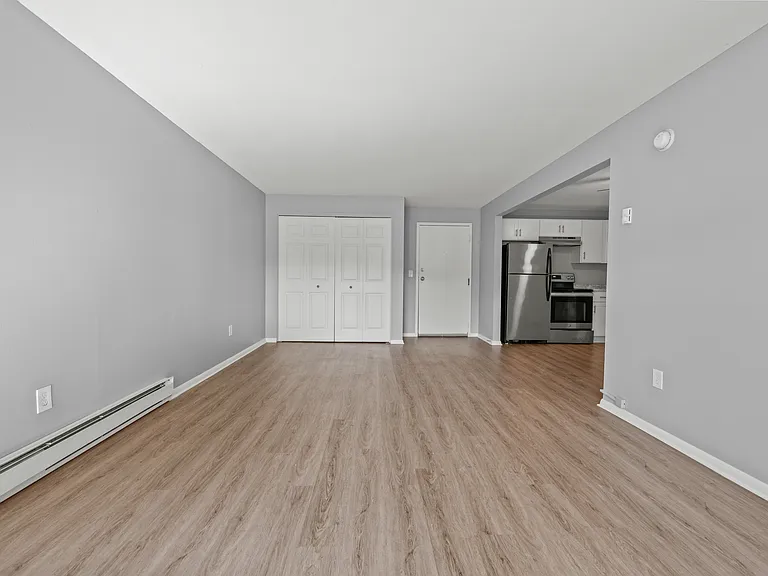 139 Hilliard St #D — Photo 2