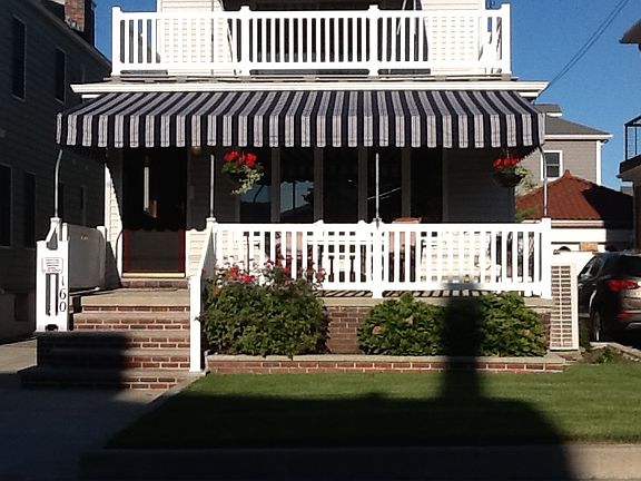 2nd image of 160 Beach 140th St