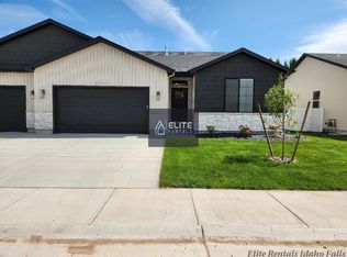 4683 Legacy Village Ln, Ammon, ID 83406