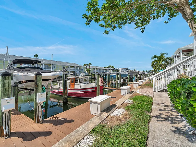 5121 Coquina Key Dr SE #A — Photo 36