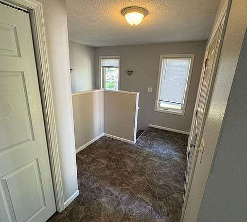 3rd image of 420 14th Ave S