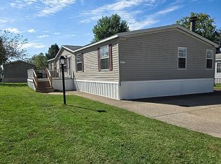 1800 Illini Dr, Evansville, IN 47720