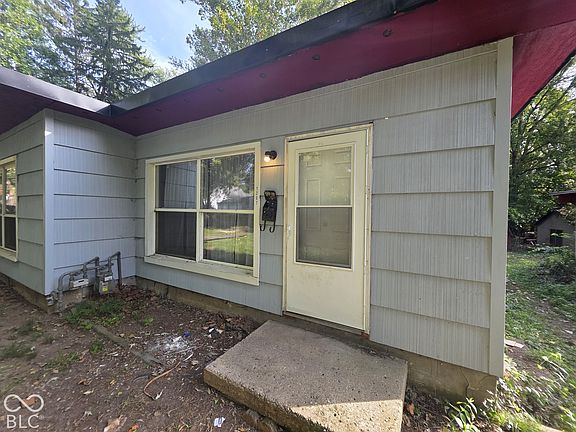 2nd image of 1207-1209 E 11th St