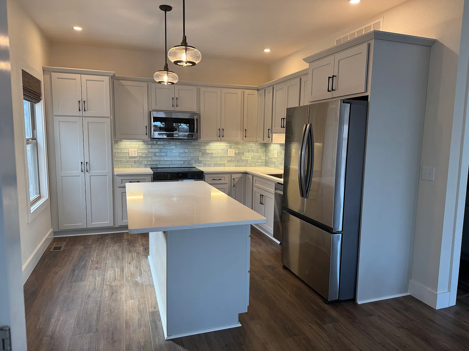 4 bed, 2450 sqft, $1,800 — Photo 3