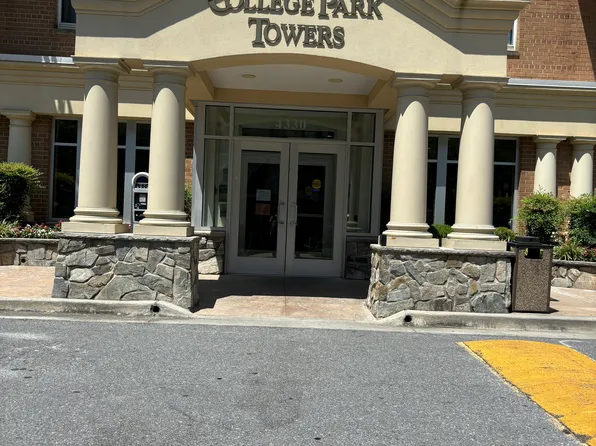 4330 Hartwick Rd APT 215, College Park, MD 20740