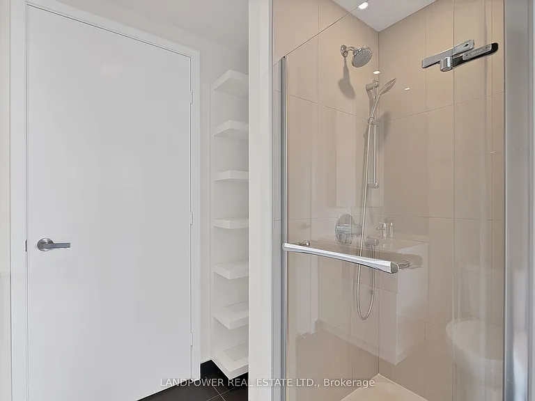 15 Grenville St #2609 — Photo 16