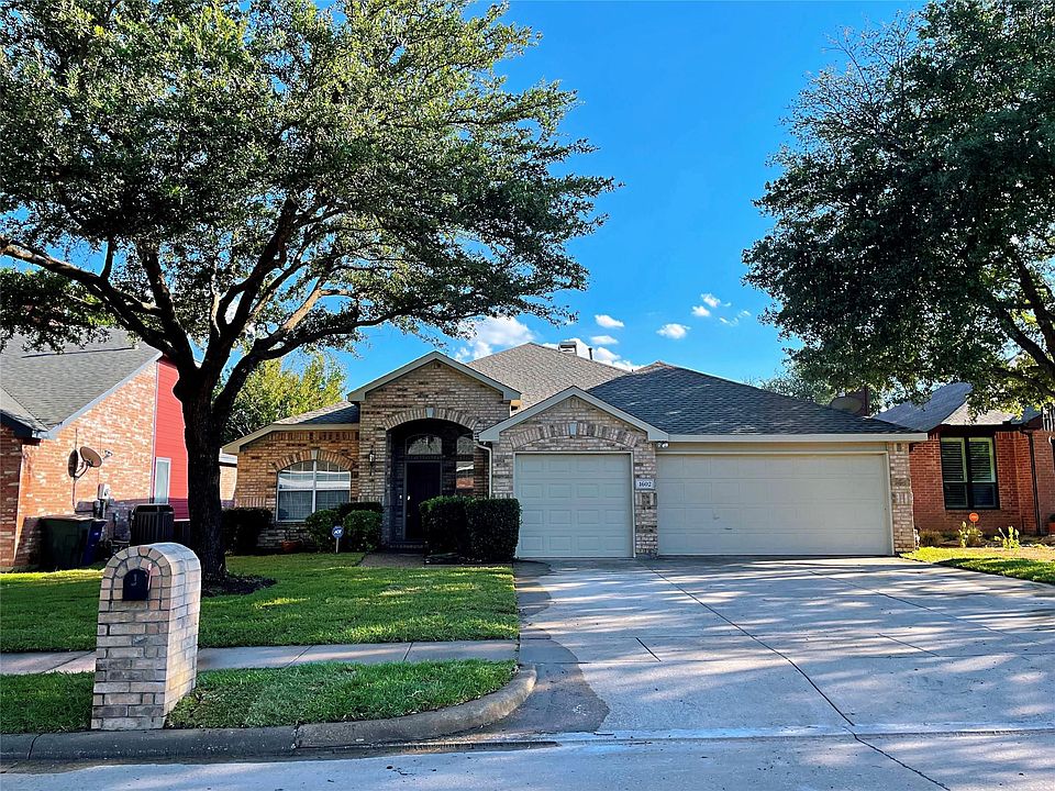 1st image of 1602 Cedar Elm Dr
