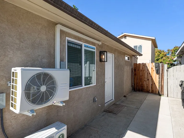 6248 Dorothy Dr — Photo 11