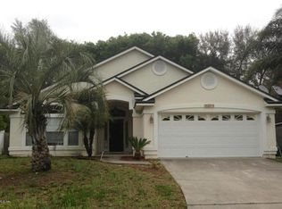 2711 Coachman Lakes Dr, Jacksonville, FL 32246