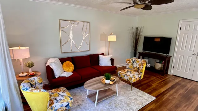 1 bed, 1100 sqft, $2,100 — Photo 4