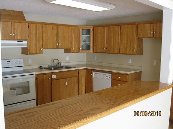 5th image of 120 Mc Farlane St NW