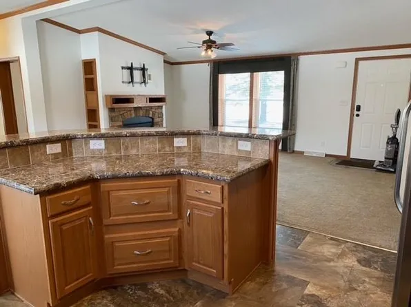 26828 740th Ave, Grand Meadow, MN 55936