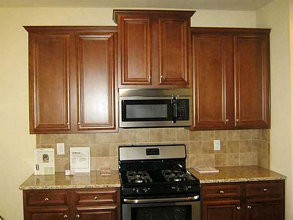 5th image of 3901 Sunbridge Dr