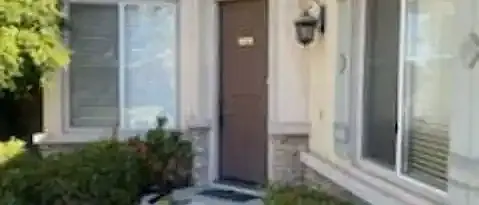 33076 Tivoli St — Photo 2