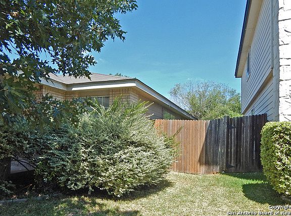 5th image of 7139 Still Hollow Dr
