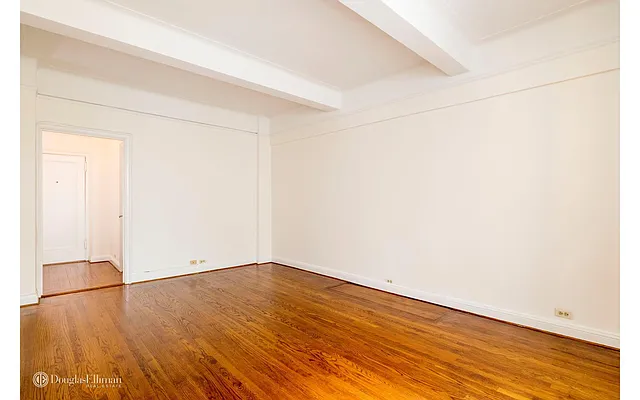 Sold by Douglas Elliman | media 23