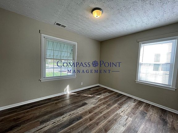 4th image of 1514 Oak Hill Dr