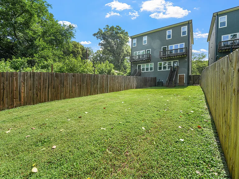2707 Parkway Ave — Photo 24