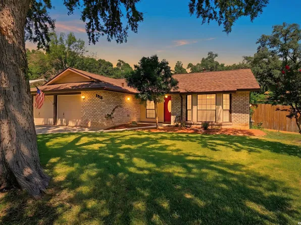 8915 Brightwater St, San Antonio, TX 78254