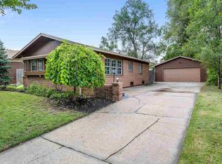 7515 E Indianapolis St, Wichita, KS 67207