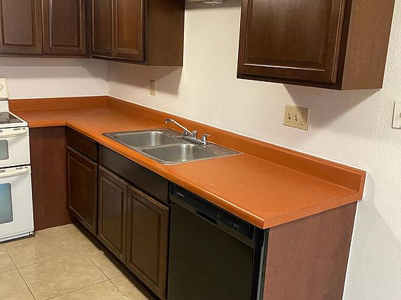 Kitchen #1