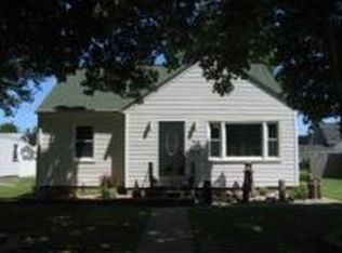 820 S Plane St, Burlington, IA 52601