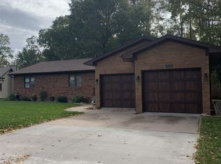 524 48th Ave, East Moline, IL 61244
