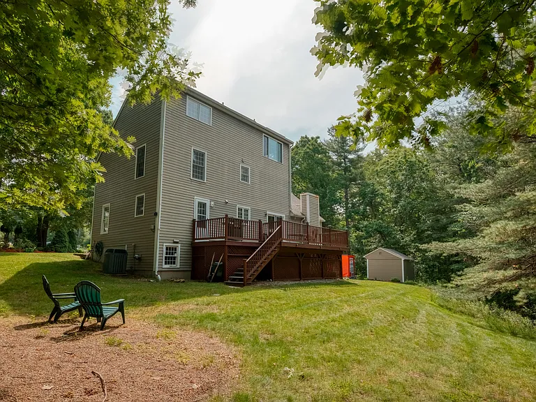 7 Magnolia Dr — Photo 39
