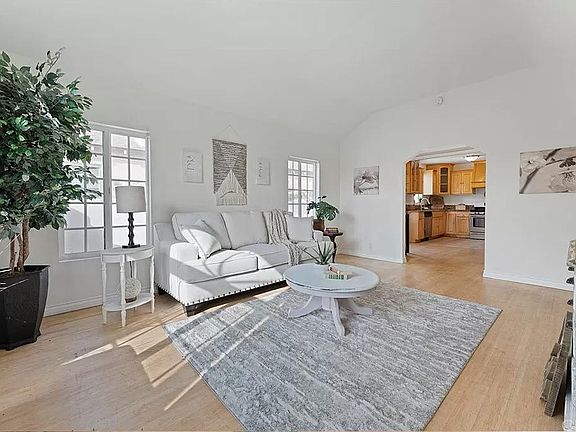 living room +kitchen