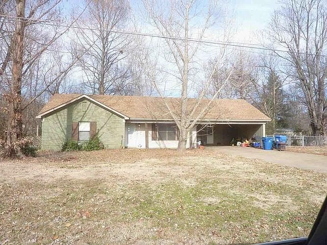 1st image of 54 Andrea Dr