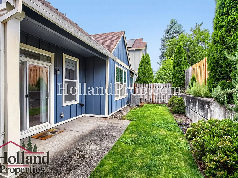 4859 SE Vintage Pl — Photo 21