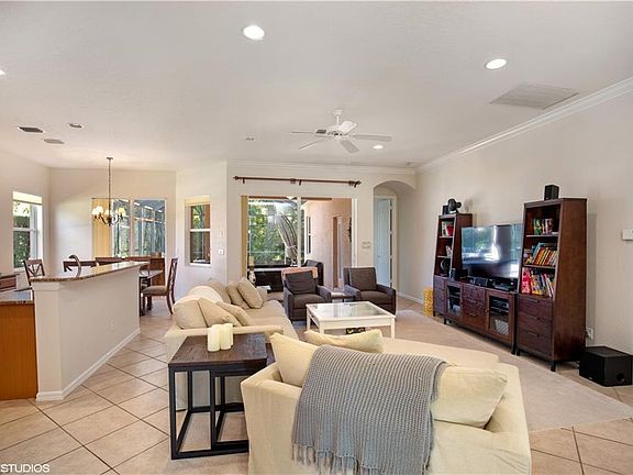 5th image of 6136 Highwood Park Ln