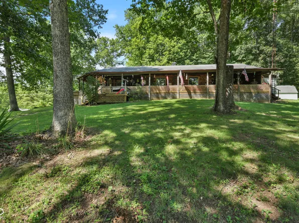 1222 Wpa Rd, Mitchell, IN 47446