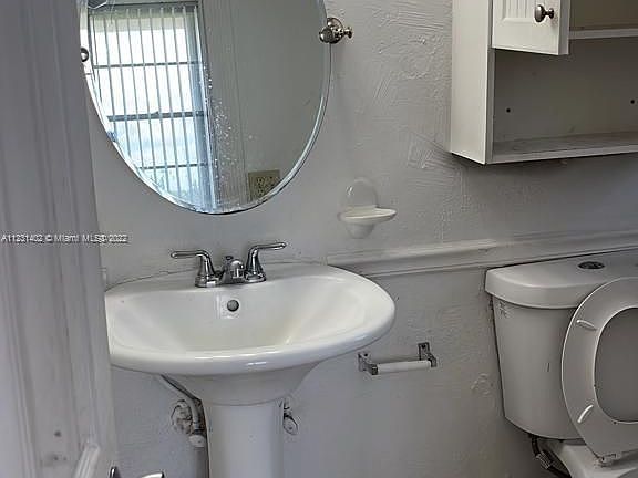 5th image of 15600 NW 7th Ave APT 814