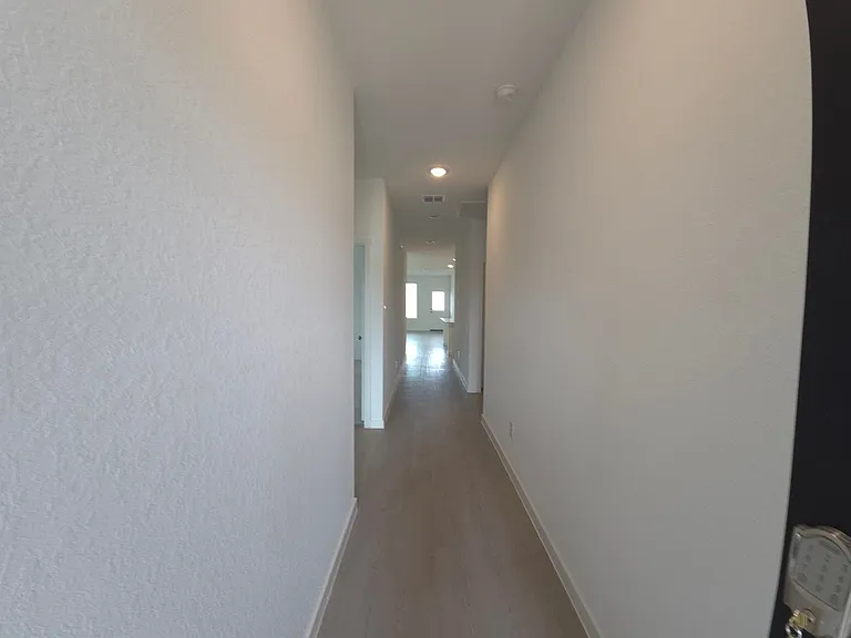 243 Juanita Way — Photo 5