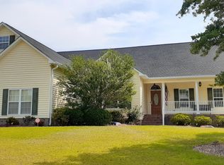 908 Taberna Cir, New Bern, NC 28562