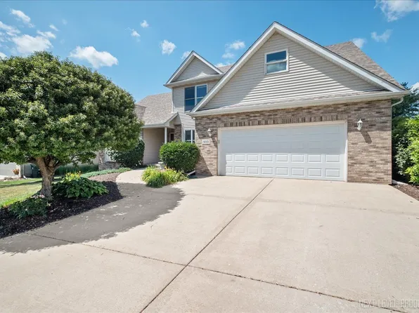 909 Casey Dr, Minooka, IL 60447