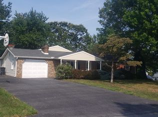 13955 Gardner Ave, Waynesboro, PA