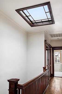 Sold by Sotheby's International Realty | media 20