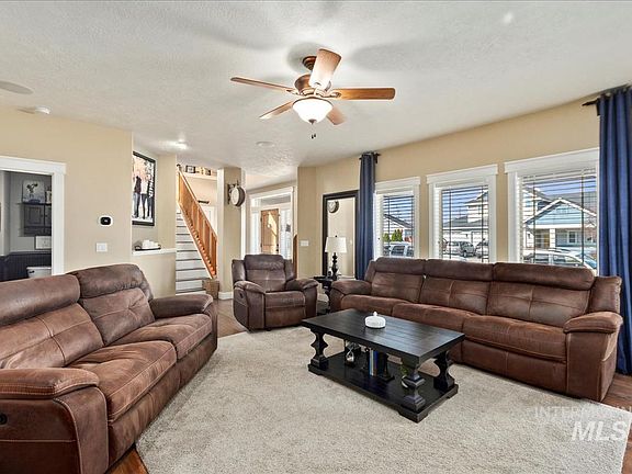 3rd image of 6124 S Acheron Ave