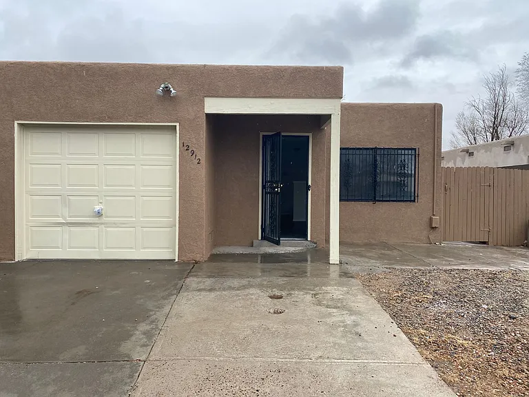 12912 Marva Pl SE — Photo 3