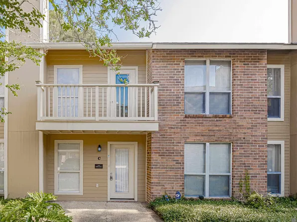 242 Antrim Dr APT C, Baton Rouge, LA 70815